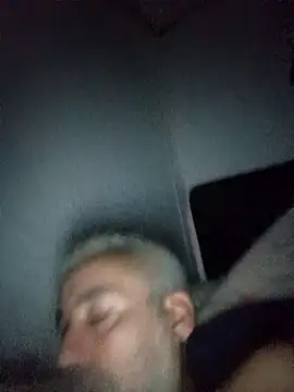 Snapshot of Xoc8_ chatting on 12/17/24, 10:11 Xoc8  online show from 12/17/24, 10:11