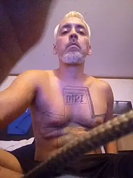 Snapshot of Xoc8_ chatting on 02/06/25, 08:50 Xoc8  online show from 02/06/25, 08:50