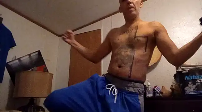 Snapshot of Xoc8_ chatting on 02/27/25, 02:32 Xoc8  online show from 02/27/25, 02:32