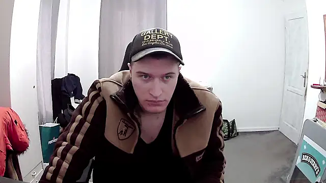 Snapshot of PKrisztian chatting on 03/26/26, 12:33 PKrisztian online show from 03/26/26, 12:33
