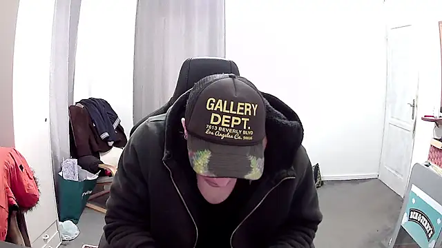 Snapshot of PKrisztian chatting on 03/30/26, 09:32 PKrisztian online show from 03/30/26, 09:32