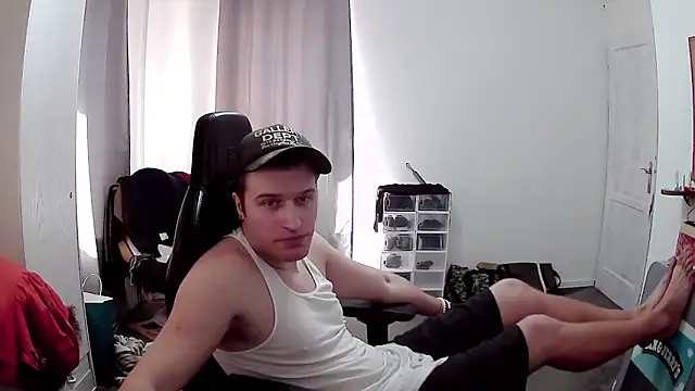Snapshot of PKrisztian chatting on 04/23/26, 02:30 PKrisztian online show from 04/23/26, 02:30