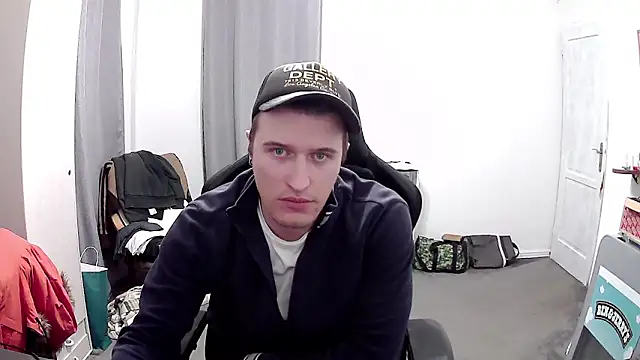 Snapshot of PKrisztian chatting on 05/05/26, 08:50 PKrisztian online show from 05/05/26, 08:50