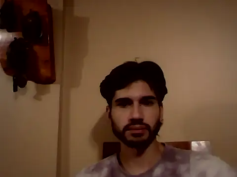 Snapshot of nachocum1 chatting on 01/14/26, 01:33 nachocum1 online show from 01/14/26, 01:33
