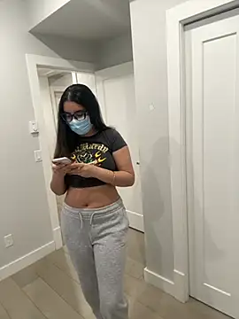 Snapshot of jAsMinE678 chatting on 03/08/26, 05:00 jAsMinE678 online show from 03/08/26, 05:00