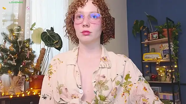 Snapshot of _lightmyfire chatting on 12/28/24, 08:26 lightmyfire online show from 12/28/24, 08:26