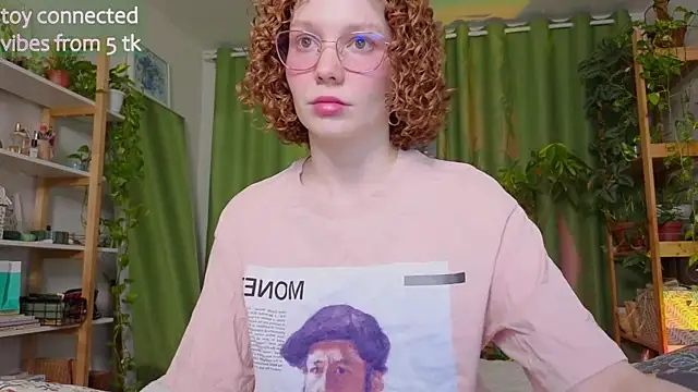 Snapshot of _lightmyfire chatting on 01/30/25, 03:22 lightmyfire online show from 01/30/25, 03:22