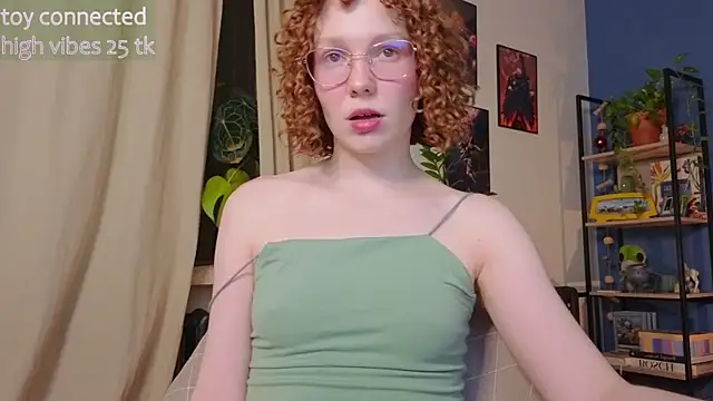 Snapshot of _lightmyfire chatting on 02/02/25, 09:02 lightmyfire online show from 02/02/25, 09:02