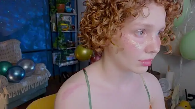 Snapshot of _lightmyfire chatting on 11/08/25, 08:07 lightmyfire online show from 11/08/25, 08:07