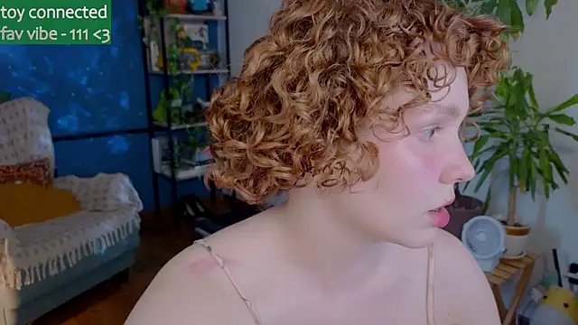 Snapshot of _lightmyfire chatting on 11/27/25, 06:15 lightmyfire online show from 11/27/25, 06:15