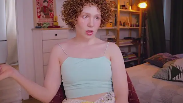 Snapshot of _lightmyfire chatting on 04/16/26, 08:15 lightmyfire online show from 04/16/26, 08:15