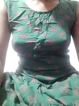 Snapshot of rituporna2004 chatting on 01/03/25, 03:12 rituporna2004 online show from 01/03/25, 03:12