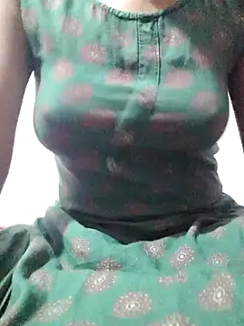 Snapshot of rituporna2004 chatting on 01/13/25, 01:49 rituporna2004 online show from 01/13/25, 01:49