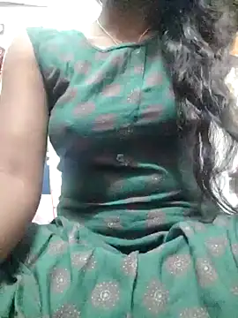 Snapshot of rituporna2004 chatting on 01/27/25, 04:33 rituporna2004 online show from 01/27/25, 04:33