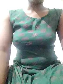 Snapshot of rituporna2004 chatting on 03/21/25, 12:06 rituporna2004 online show from 03/21/25, 12:06