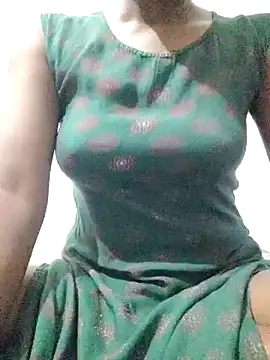 Snapshot of rituporna2004 chatting on 03/22/25, 03:20 rituporna2004 online show from 03/22/25, 03:20