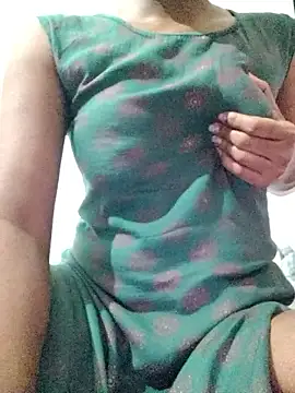 rituporna2004 online show from 11/24/25, 01:38