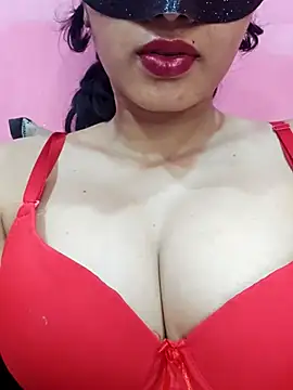 Snapshot of Sona_Baby_3 chatting on 02/18/26, 12:39 Sona Baby 3 online show from 02/18/26, 12:39