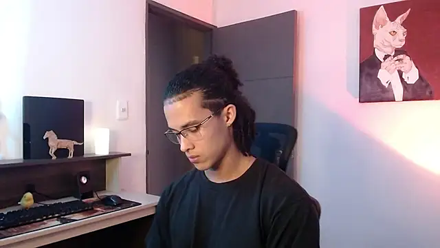 Snapshot of alejo_x3 chatting on 01/15/25, 01:12 alejo x3 online show from 01/15/25, 01:12