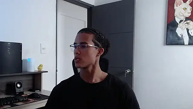 Snapshot of alejo_x3 chatting on 02/15/25, 04:45 alejo x3 online show from 02/15/25, 04:45