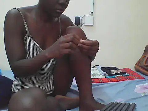 Snapshot of Ebony_Sweetcandy chatting on 11/02/25, 10:50 Ebony Sweetcandy online show from 11/02/25, 10:50