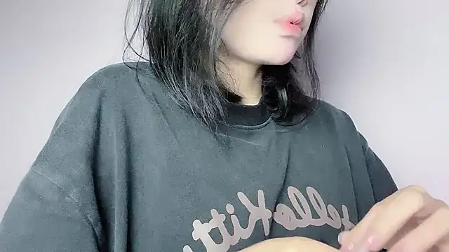 Snapshot of Baenee chatting on 02/01/26, 05:11 Baenee online show from 02/01/26, 05:11