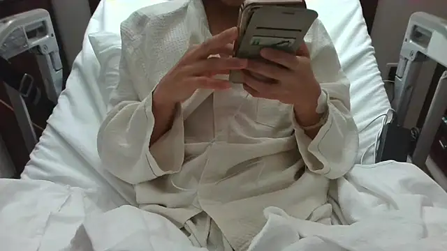 matu050556 online show from 12/20/25, 10:22