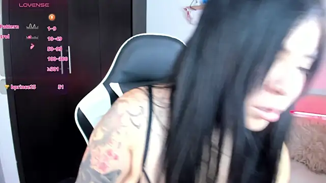 AilynRed online show from 09/12/25, 10:10