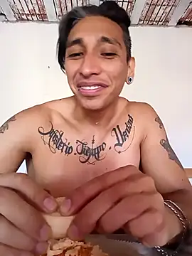 Snapshot of Performance369 chatting on 02/07/26, 02:10 Performance369 online show from 02/07/26, 02:10