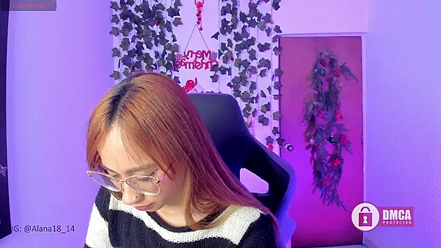 Alana Pherson online show from 12/21/24, 04:19