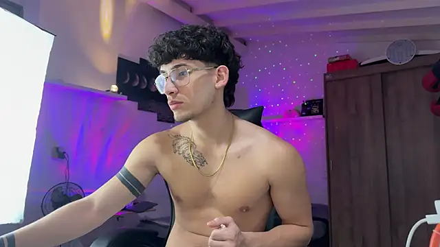 Kisan Smith online show from 03/09/26, 02:15