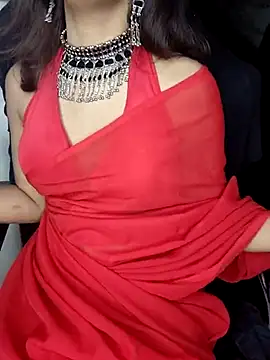 Snapshot of Leeeezzzz_roy chatting on 02/20/25, 12:52 Leeeezzzz roy online show from 02/20/25, 12:52