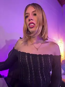 Courtney gonet online show from 03/17/25, 07:57