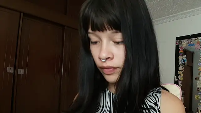 Snapshot of Marceline_0 chatting on 01/09/25, 12:57 Marceline 0 online show from 01/09/25, 12:57