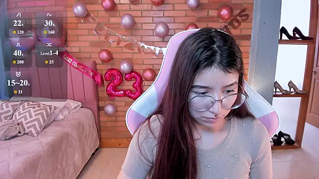 Amy joones online show from 05/11/26, 02:45