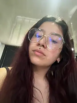 Amy joones online show from 05/18/26, 04:13