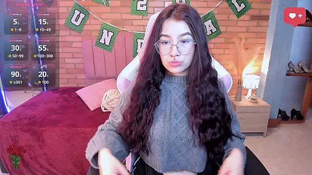 Amy joones online show from 06/24/26, 11:42