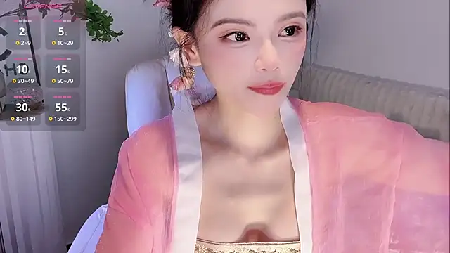 --xixi-- online show from 12/29/24, 09:41