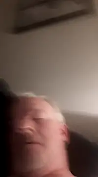 Snapshot of j14731 chatting on 12/13/24, 01:22 j14731 online show from 12/13/24, 01:22