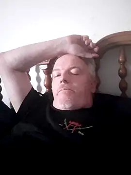 Snapshot of j14731 chatting on 09/19/25, 04:07 j14731 online show from 09/19/25, 04:07