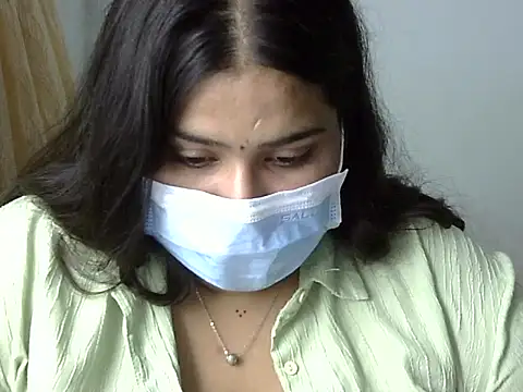 Snapshot of cutelady65 chatting on 02/12/26, 04:02 cutelady65 online show from 02/12/26, 04:02