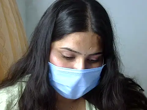 Snapshot of cutelady65 chatting on 02/14/26, 12:35 cutelady65 online show from 02/14/26, 12:35