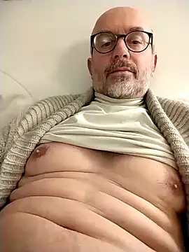 MadProfessor online show from 12/12/24, 07:04