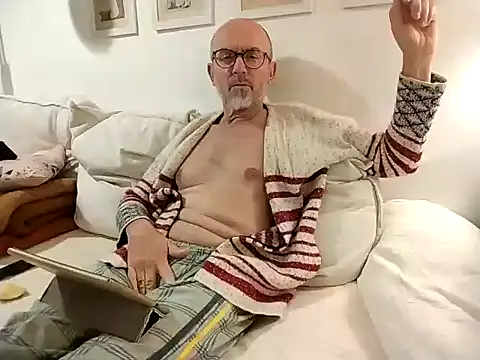 MadProfessor online show from 12/20/24, 03:21