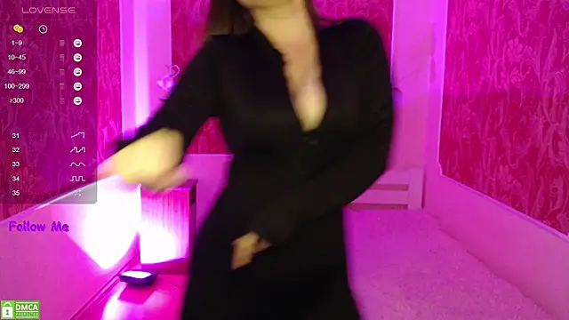 Snapshot of VerySweetKate111 chatting on 10/14/25, 07:31 VerySweetKate111 online show from 10/14/25, 07:31