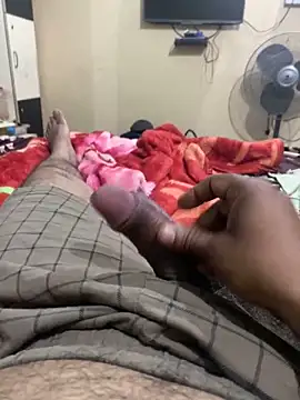 Snapshot of bostercock chatting on 02/14/26, 08:55 bostercock online show from 02/14/26, 08:55