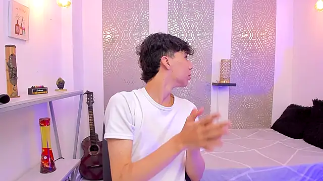 Nikolay Gregori online show from 11/18/25, 04:28