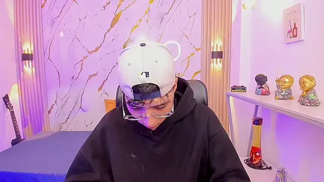 Nikolay Gregori online show from 02/08/26, 04:05