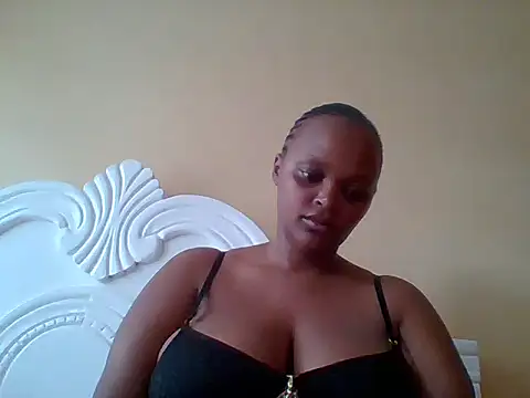 Sexxy-Shie online show from 10/17/25, 06:49