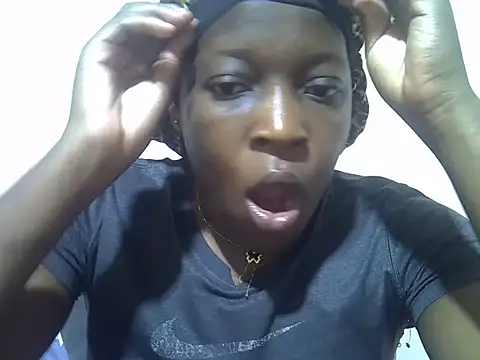 miss tash online show from 12/14/25, 08:02